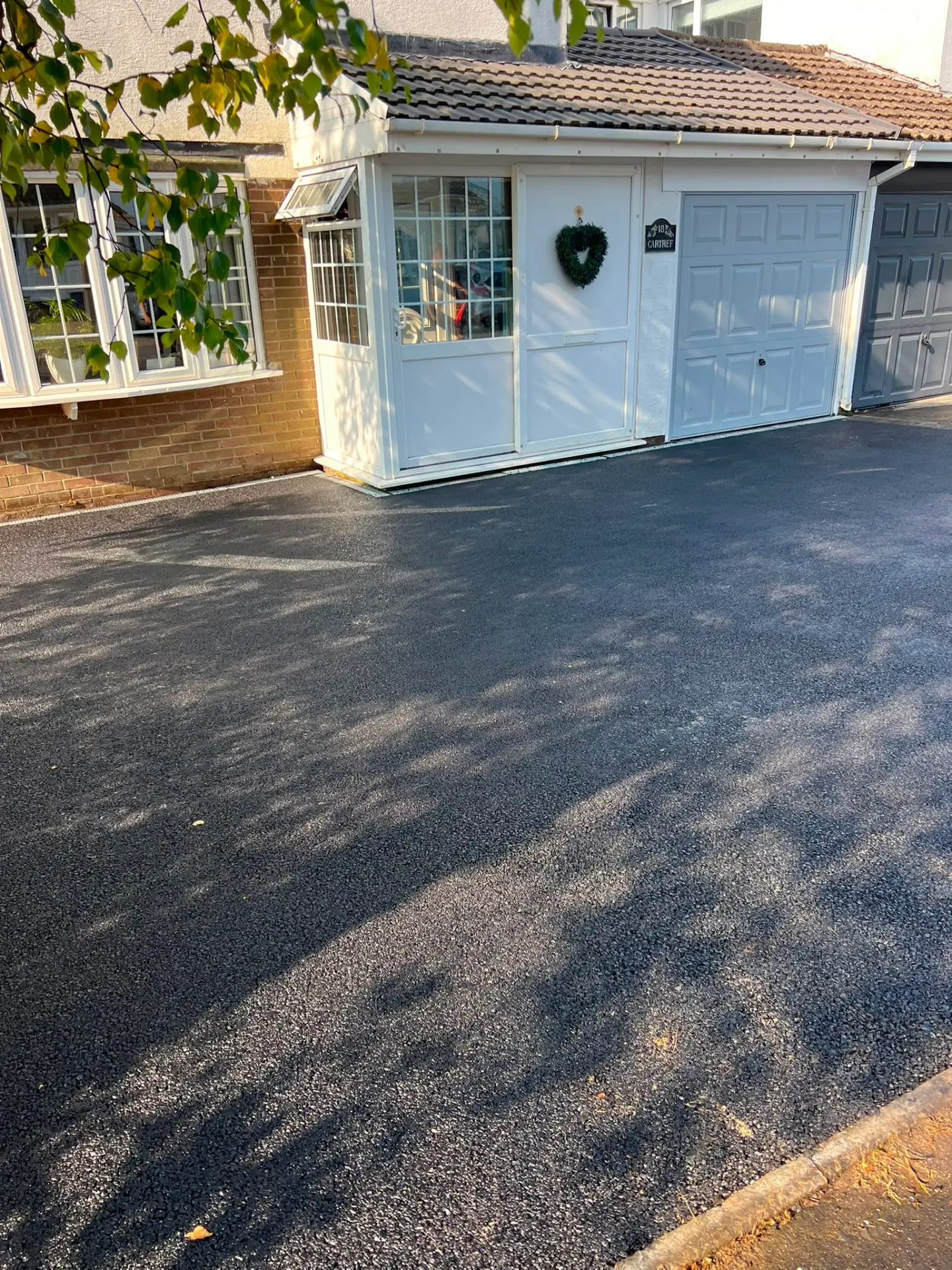 New tarmac driveway laid at a South Wales home
